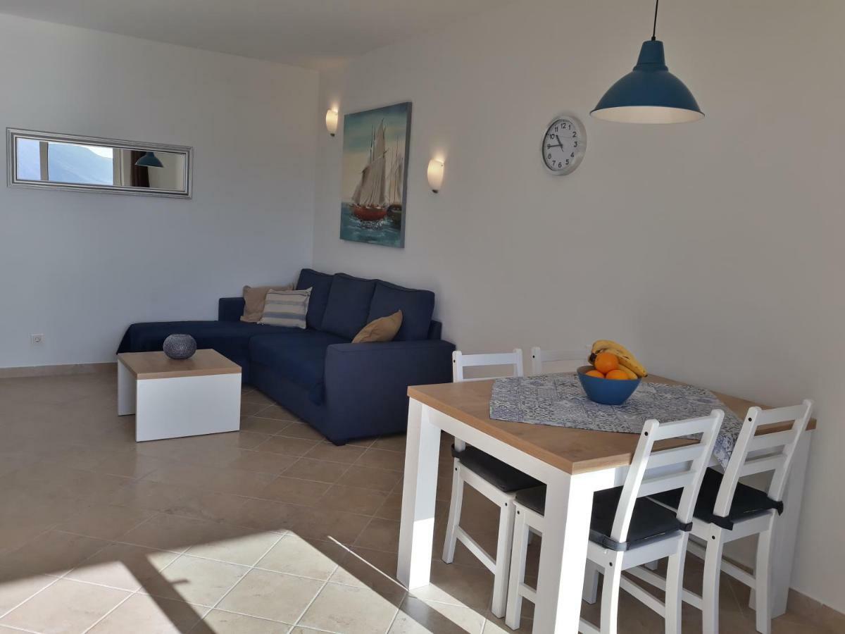 Haus Mit Meerblick Lopar Eksteriør bilde